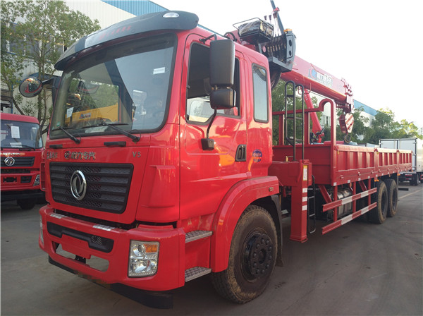 東風景程 齊星駕駛室IMG_20190701_175023.jpg