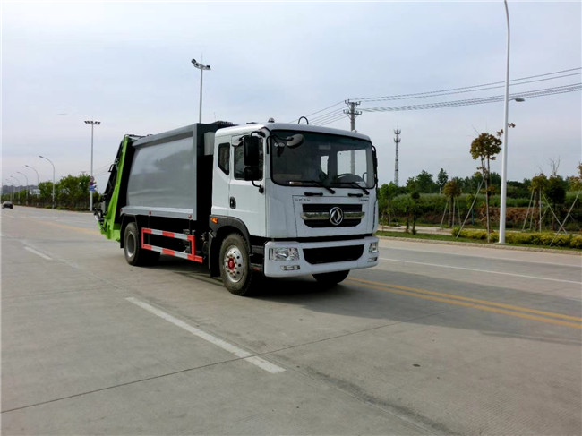 14方壓縮式垃圾車-東風D9