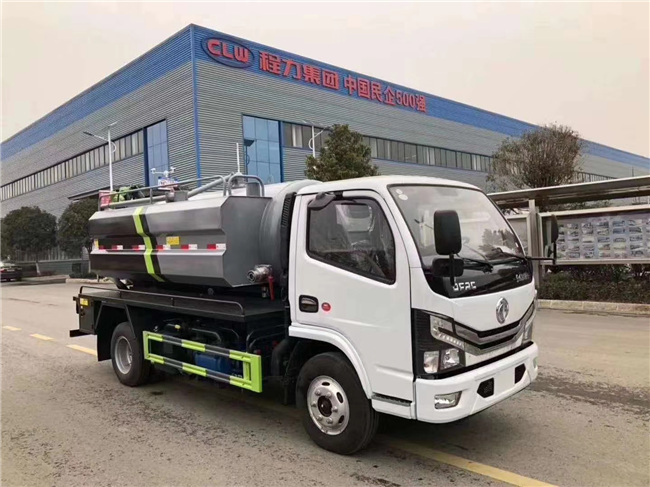 國(guó)六東風(fēng)多利卡6方清洗吸污車(chē)